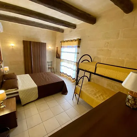 Diana Farmhouse Gozo 4 Bedrooms Tatil Evi Qala