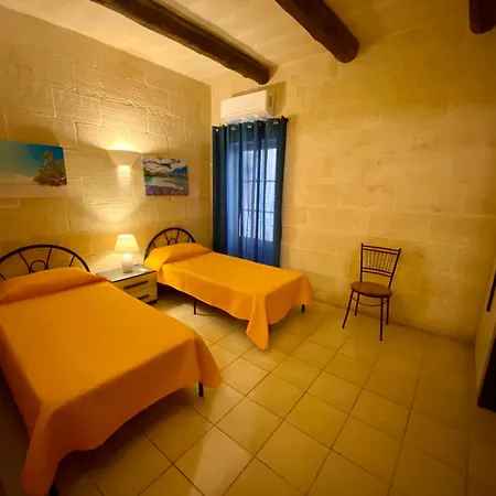Diana Farmhouse Gozo 4 Bedrooms